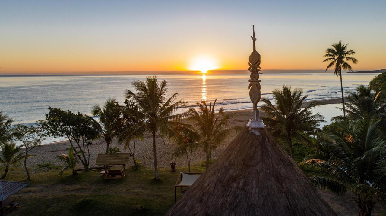 Hotel Tieti Poindimie Luaran gambar