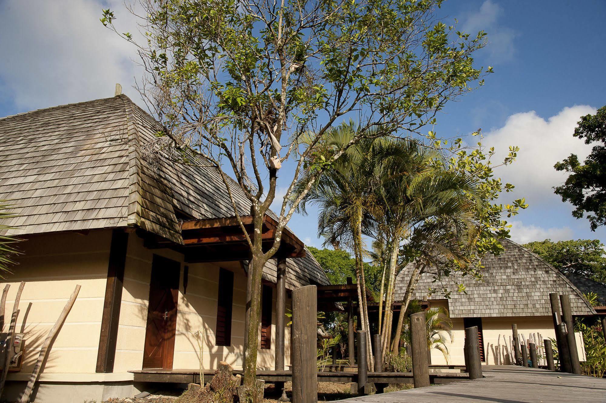 Hotel Tieti Poindimie Luaran gambar